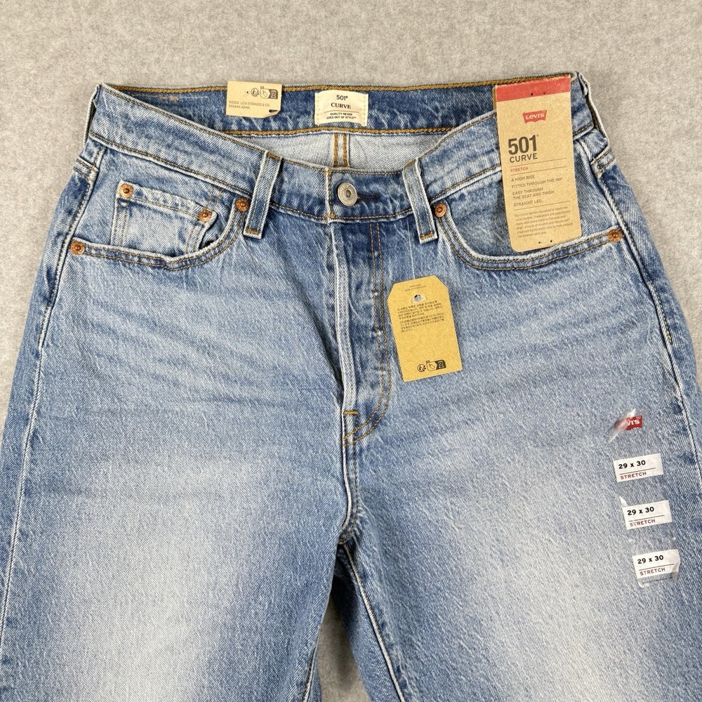 Levi's Women's 501 Curve Straight Leg Stretch Jeans Light Wash 29x30 Button Fly - Picture 4 of 6